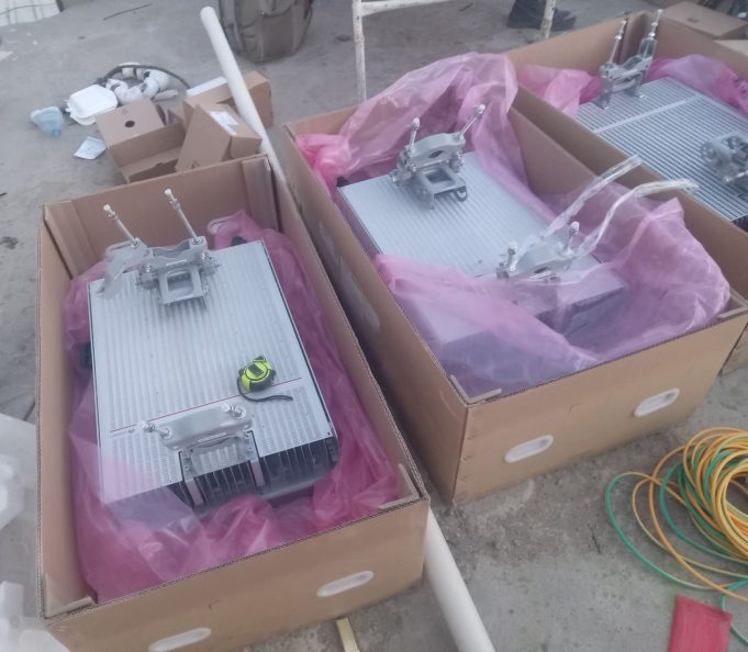 HUAWEI AAU (ACTIVE ANTENNA UNIT)